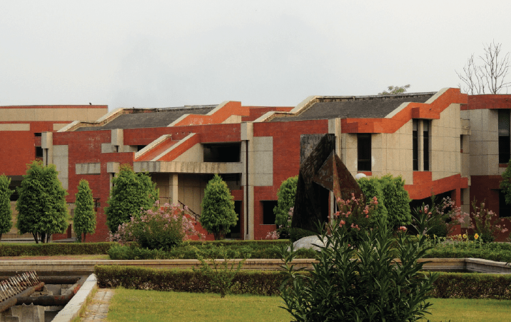 IIT Kanpur, eMasters in Business Finance