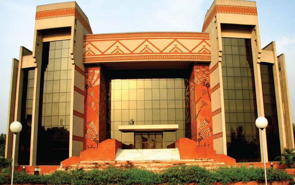 IIM Calcutta students bag Rs 1.65 lakh average stipend for summer internships