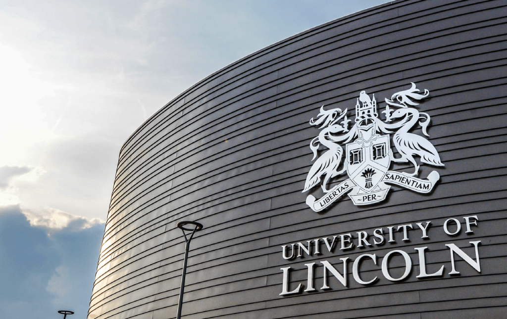 University of Lincoln invites applications for PG scholarship apply before Dec 1